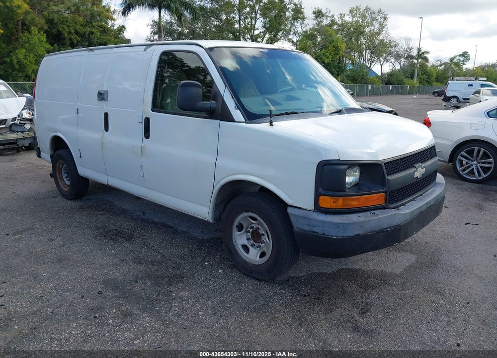 2008 CHEVROLET EXPRESS WORK VAN VIN: 1GCGG25C381178449