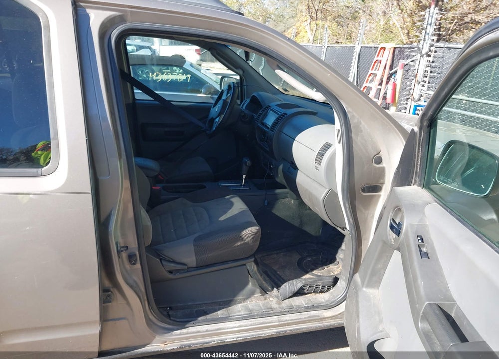 2007 NISSAN XTERRA S VIN: 5N1AN08W17C520453