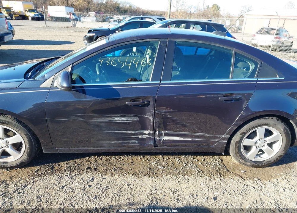 2015 CHEVROLET CRUZE 1LT AUTO VIN: 1G1PC5SB2F7102605