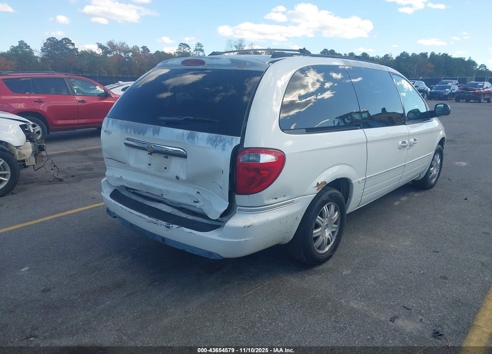 2005 CHRYSLER TOWN & COUNTRY TOURING VIN: 2C4GP54L45R452798