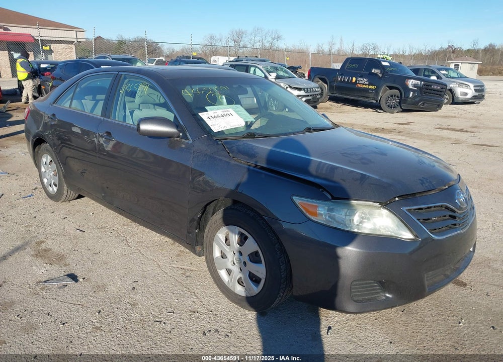 2010 TOYOTA CAMRY LE VIN: 4T4BF3EK8AR001542