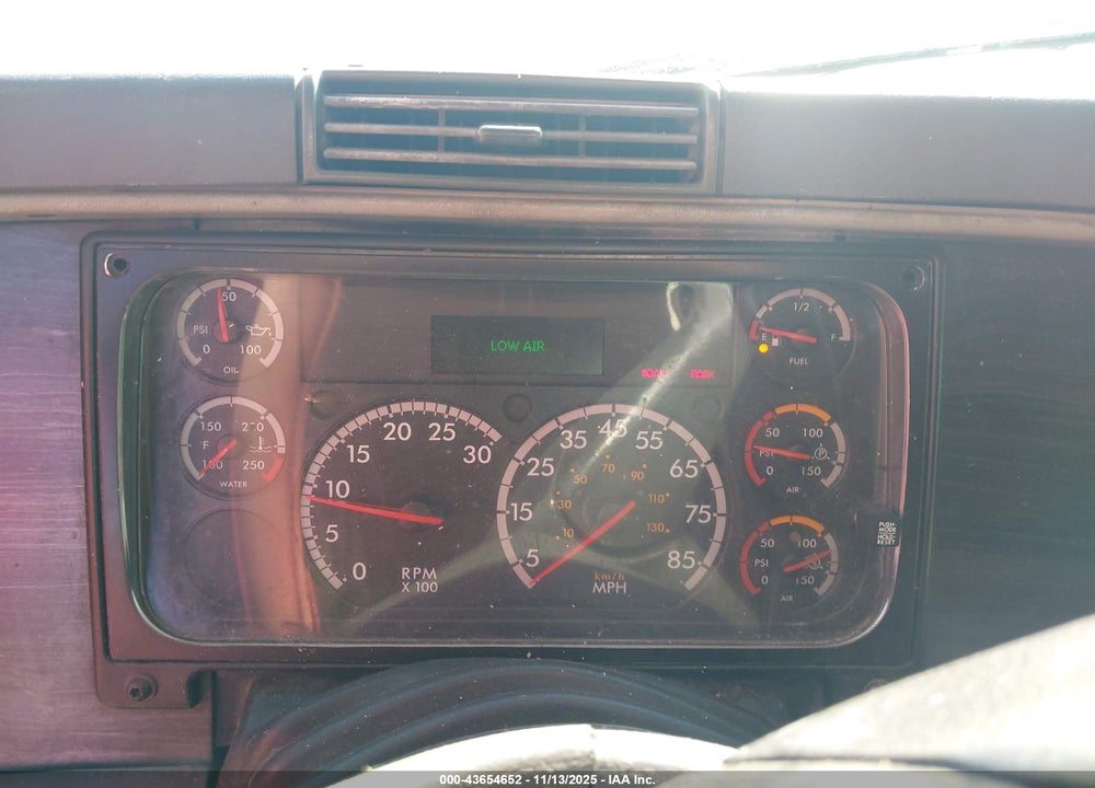 2006 FREIGHTLINER CONVENTIONAL COLUMBIA VIN: 1FUJA6CK86LW25957