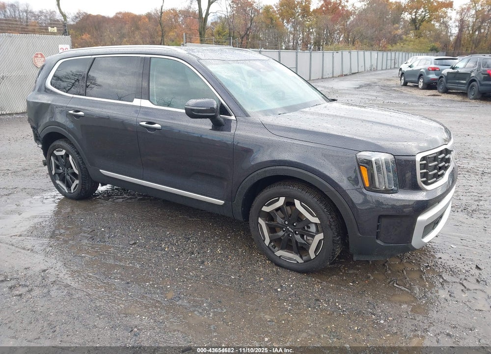 2025 KIA TELLURIDE S VIN: 5XYP6DGC3SG655559