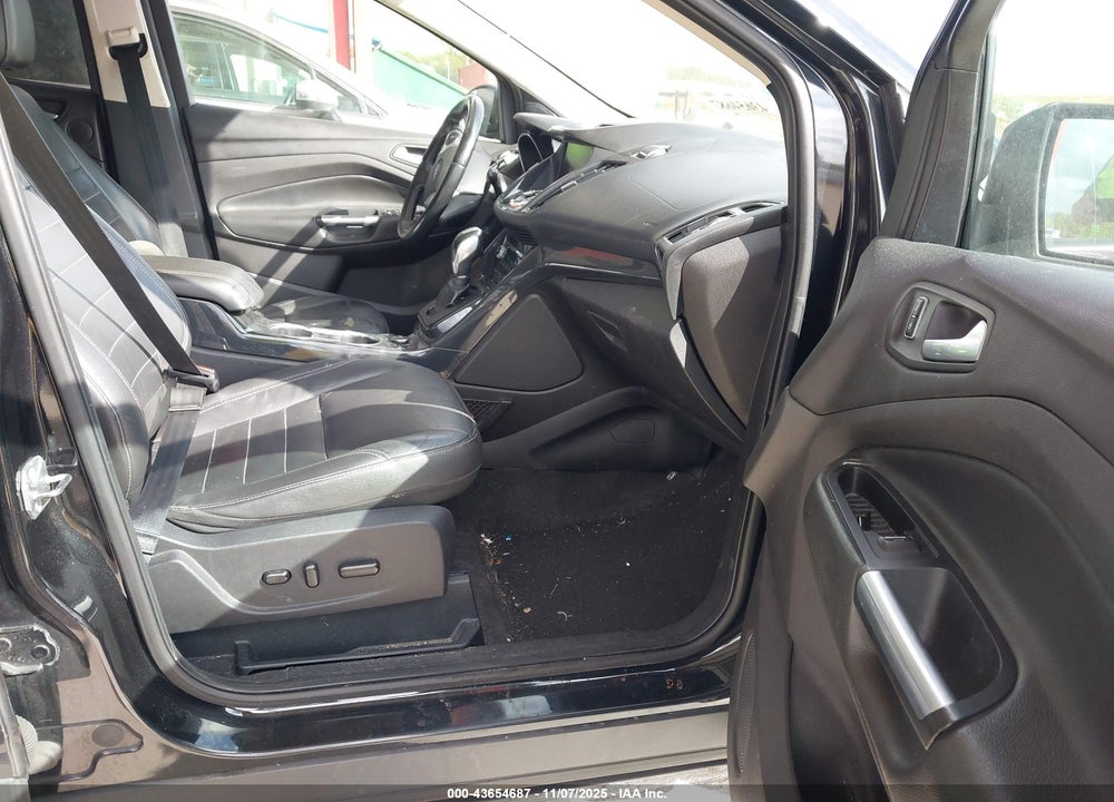 2015 FORD ESCAPE TITANIUM VIN: 1FMCU9J96FUC28343
