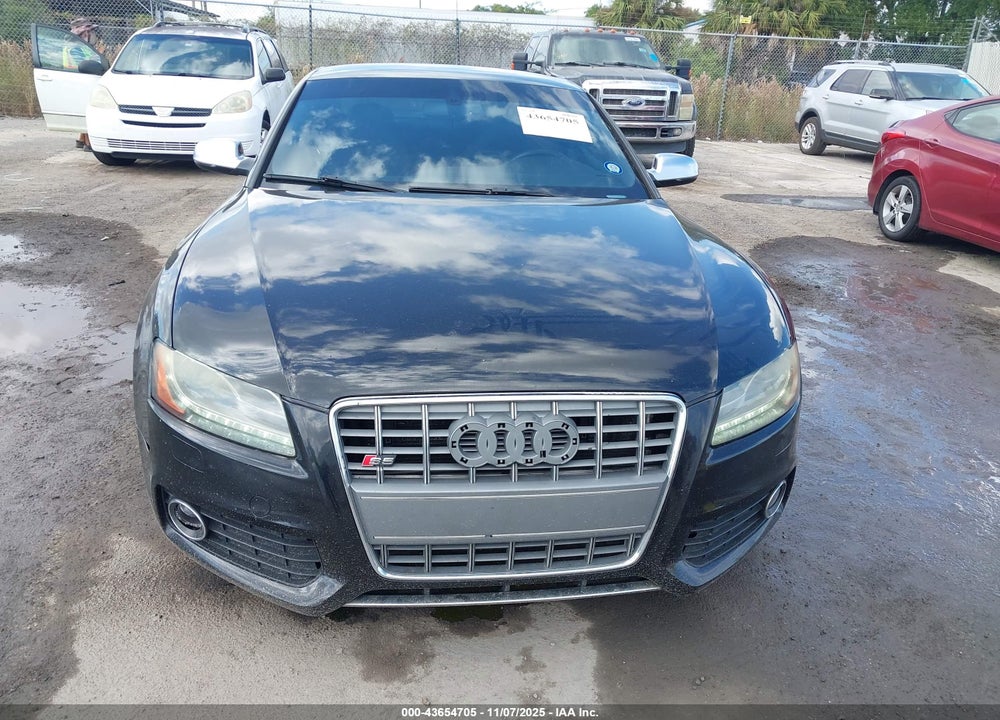2010 AUDI S5 4.2 PREMIUM PLUS VIN: WAUVVAFR3AA034462