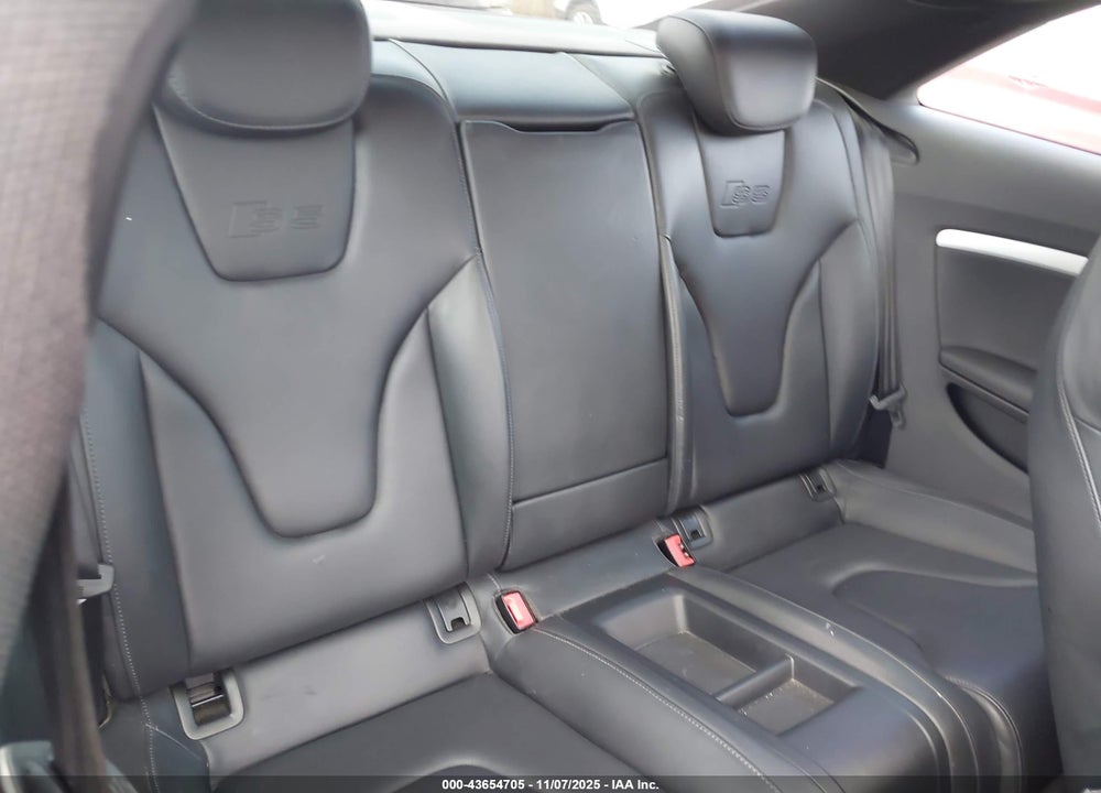 2010 AUDI S5 4.2 PREMIUM PLUS VIN: WAUVVAFR3AA034462