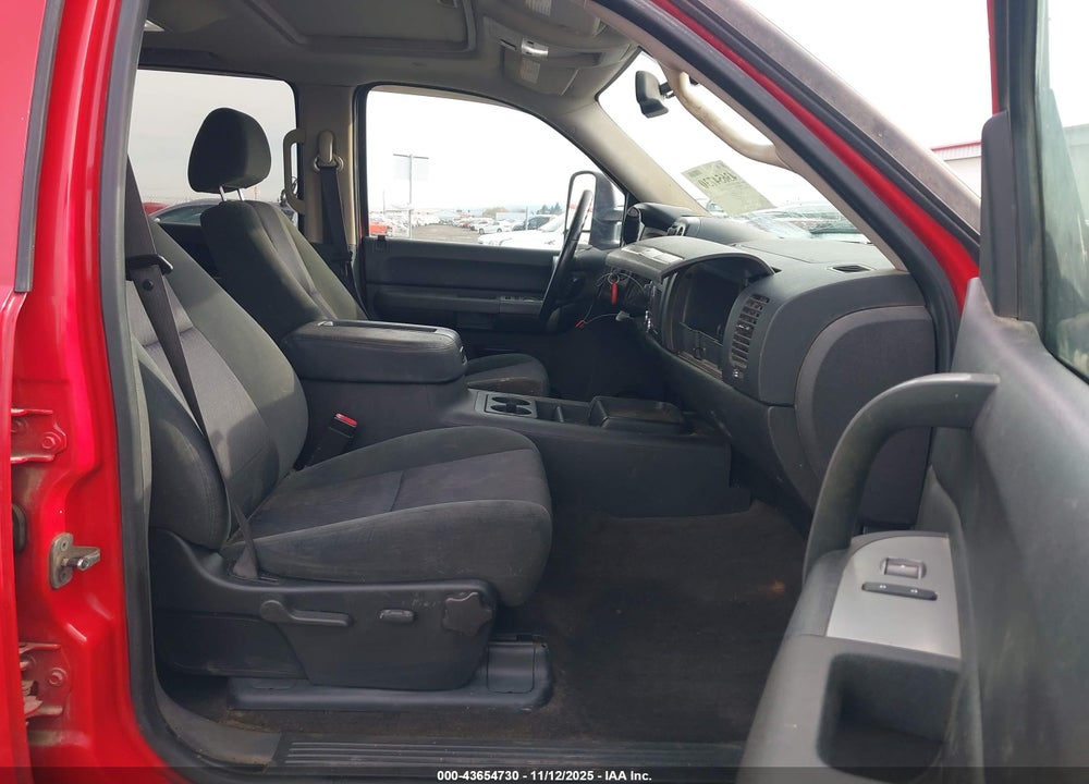 2007 CHEVROLET SILVERADO 2500HD LT2 VIN: 1GCHK23K17F554354