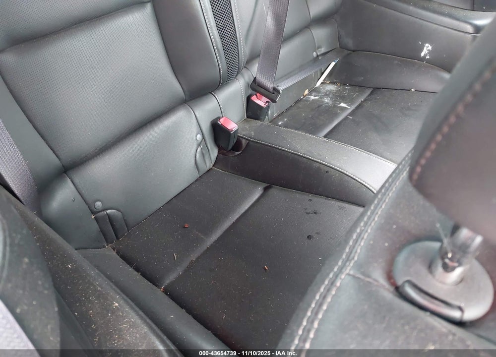 2011 CHEVROLET CAMARO 2SS VIN: 2G1FK3DJ0B9184592