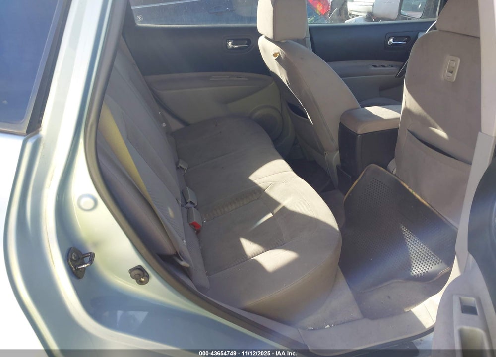 2013 NISSAN ROGUE S VIN: JN8AS5MT5DW041991