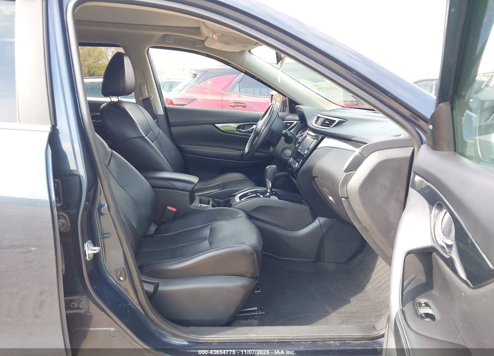 2016 NISSAN ROGUE VIN: 5N1AT2MVXGC736834