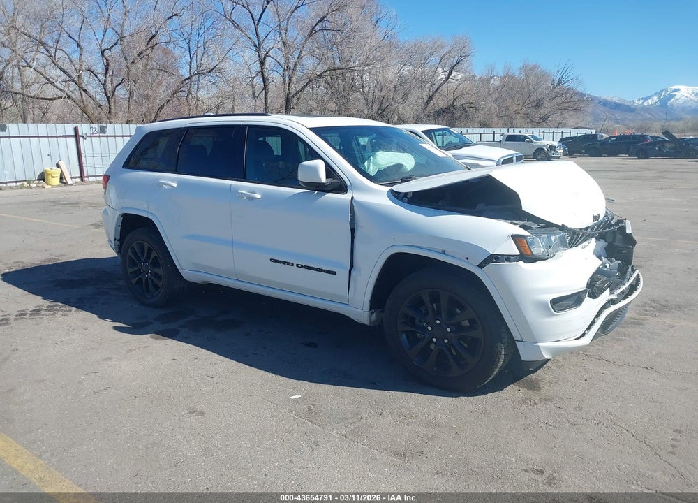 2017 JEEP GRAND CHEROKEE ALTITUDE 4X4 VIN: 1C4RJFAG9HC807324