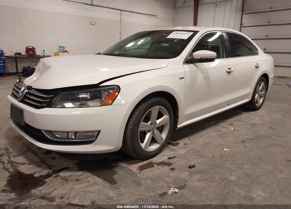 2015 VOLKSWAGEN PASSAT 1.8T LIMITED EDITION VIN: 1VWAT7A31FC096352