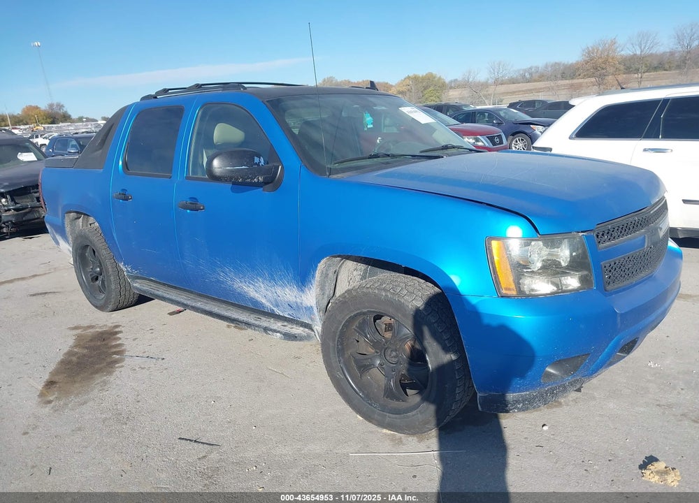 2011 CHEVROLET AVALANCHE 1500 LTZ VIN: 3GNTKGE37BG202732