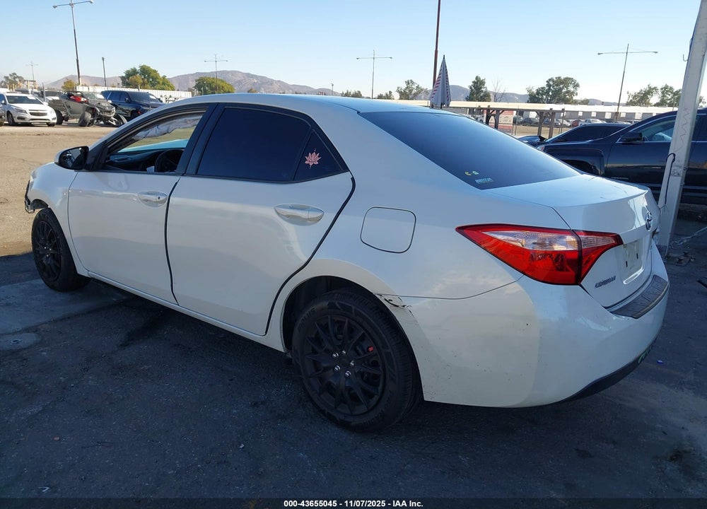 2018 TOYOTA COROLLA VIN: 5YFBURHE3JP747293