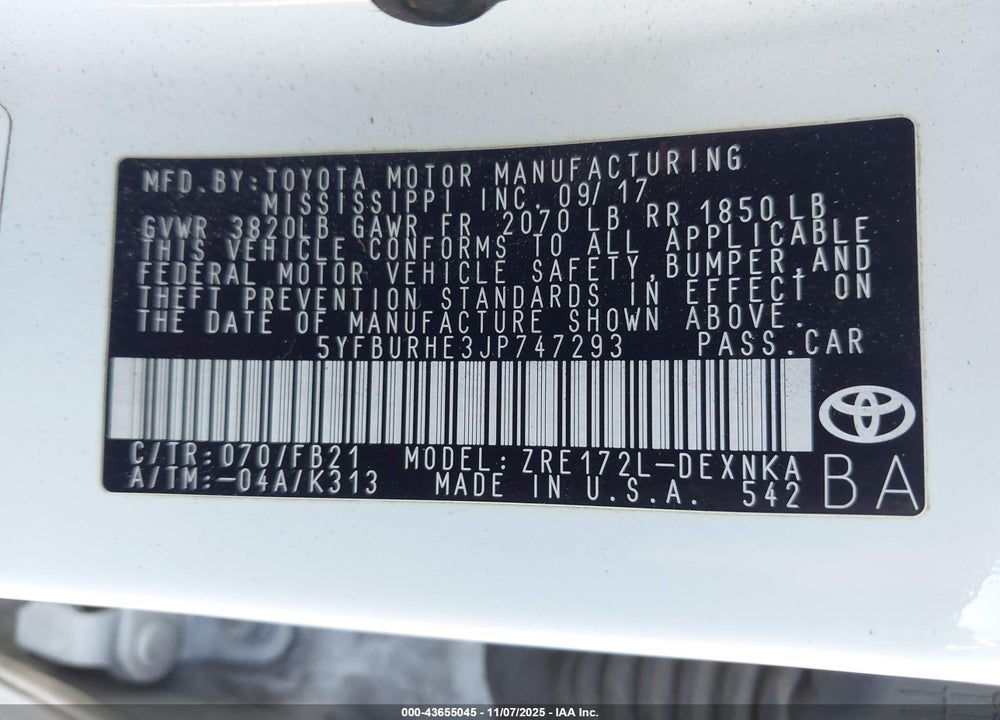 2018 TOYOTA COROLLA VIN: 5YFBURHE3JP747293