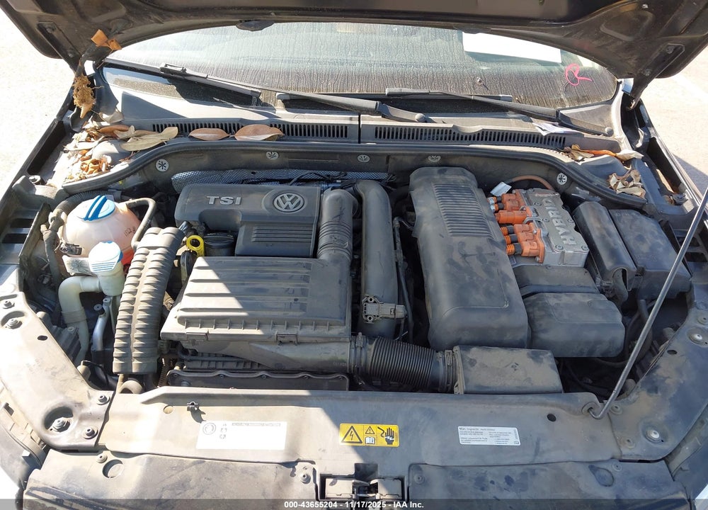 2013 VOLKSWAGEN JETTA HYBRID SEL VIN: 3VW637AJ6DM278791
