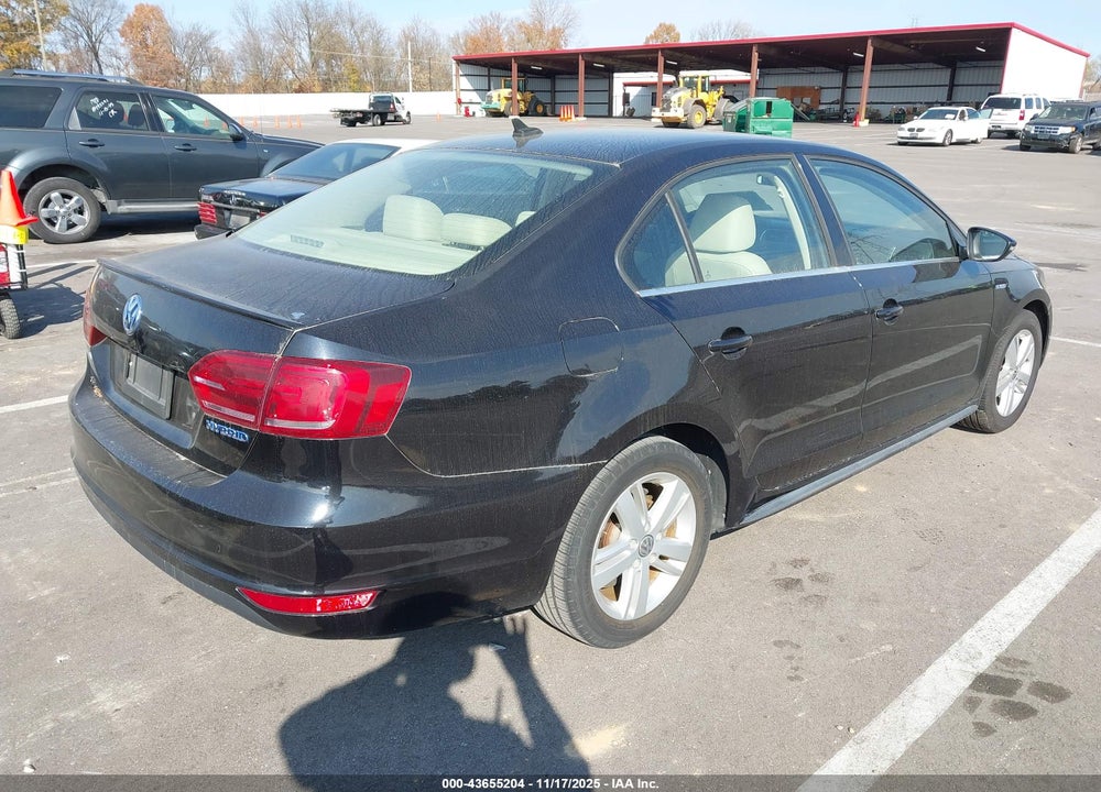 2013 VOLKSWAGEN JETTA HYBRID SEL VIN: 3VW637AJ6DM278791