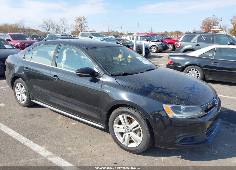 2013 VOLKSWAGEN JETTA HYBRID SEL VIN: 3VW637AJ6DM278791