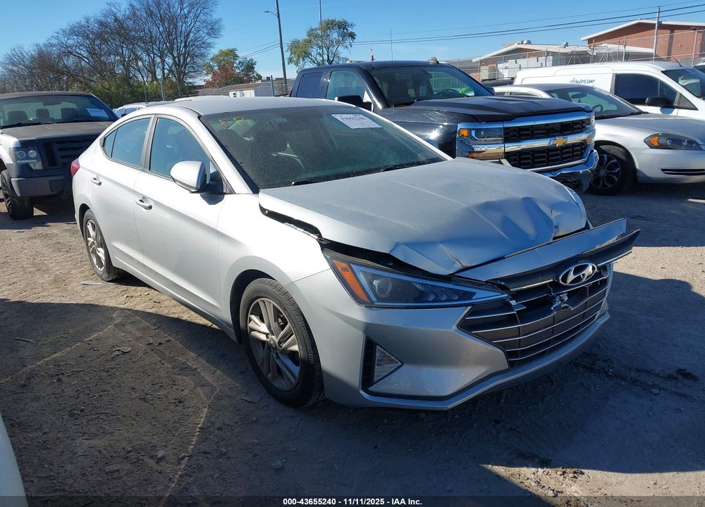 2019 HYUNDAI ELANTRA SEL VIN: 5NPD84LF2KH468514