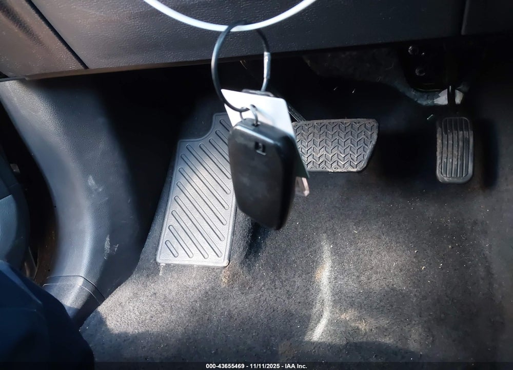 2025 TOYOTA SEQUOIA VIN: 7SVAAABAXSX058405
