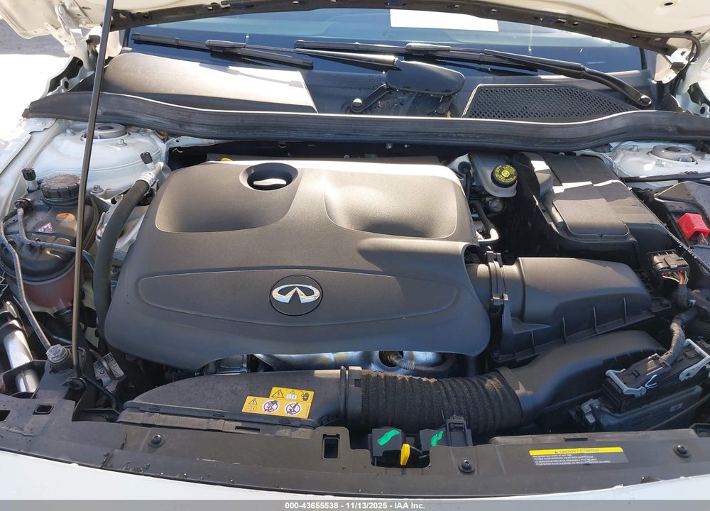2018 INFINITI QX30 PREMIUM VIN: SJKCH5CP6JA057954