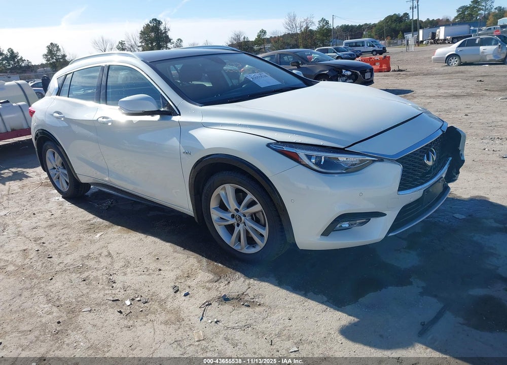 2018 INFINITI QX30 PREMIUM VIN: SJKCH5CP6JA057954
