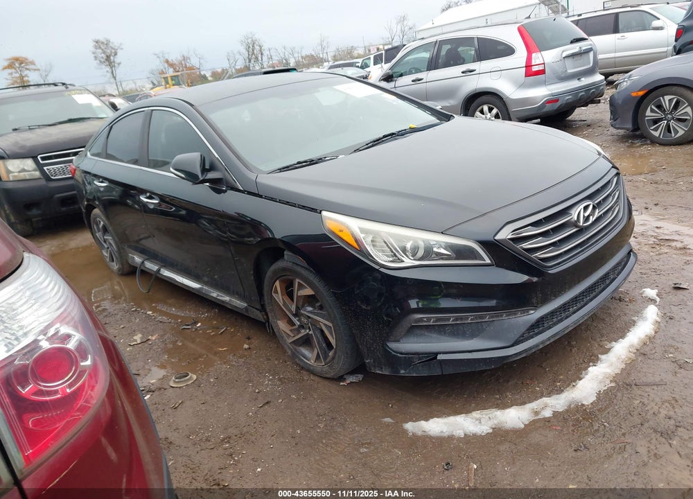 2015 HYUNDAI SONATA SPORT VIN: 5NPE34AF7FH242058