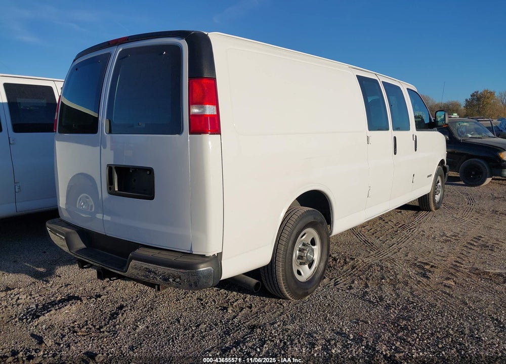 2006 CHEVROLET EXPRESS WORK VAN VIN: 1GCHG39UX61261208