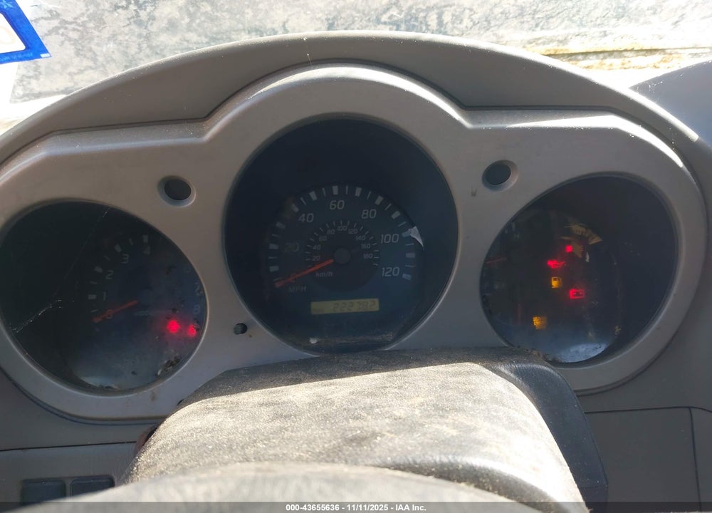 2002 NISSAN XTERRA SE VIN: 5N1ED28T82C566716
