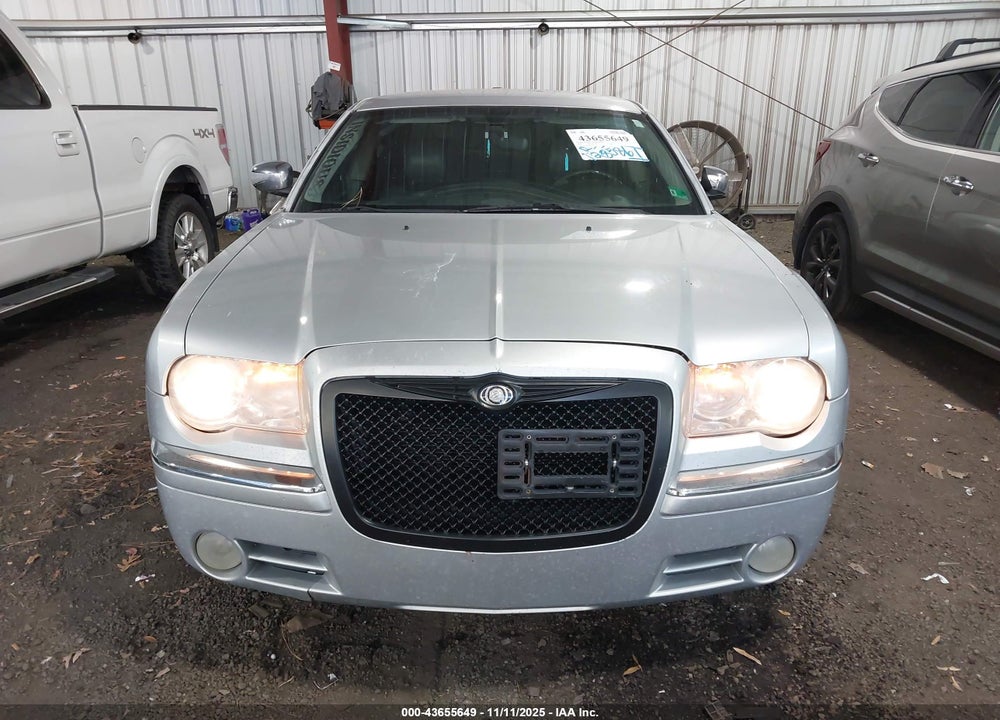 2005 CHRYSLER 300C VIN: 2C3JA63H75H577220
