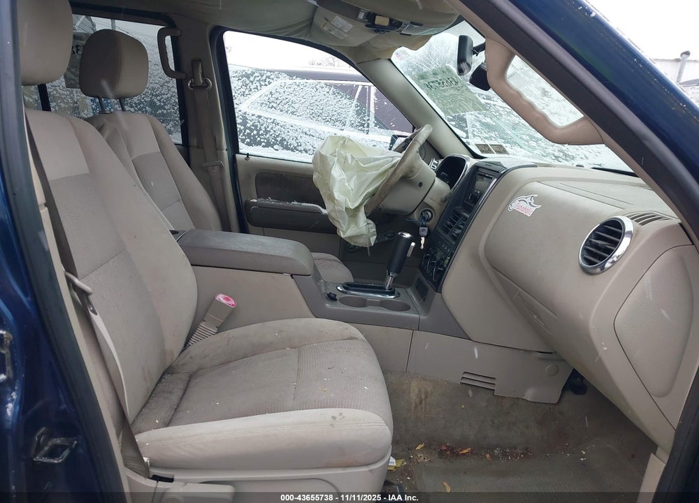 2006 FORD EXPLORER XLT VIN: 1FMEU73E86UB54950
