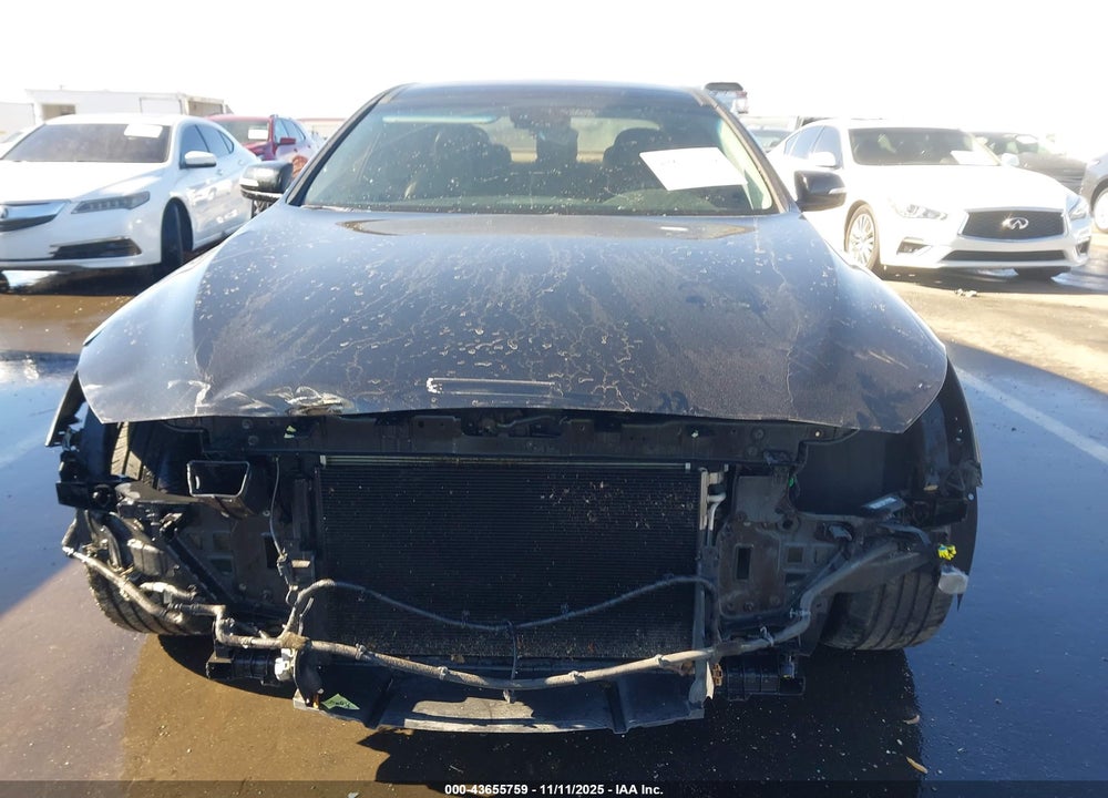 2015 HYUNDAI GENESIS VIN: KMHGN4JE1FU040649
