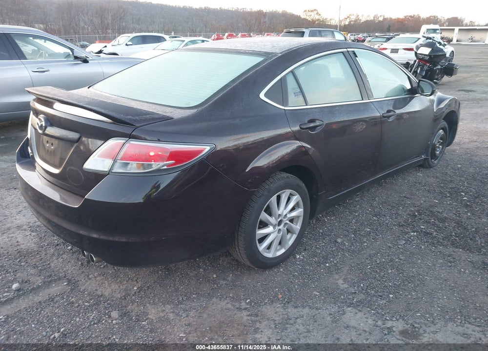 2011 MAZDA 6 I TOURING VIN: 1YVHZ8CH3B5M30016