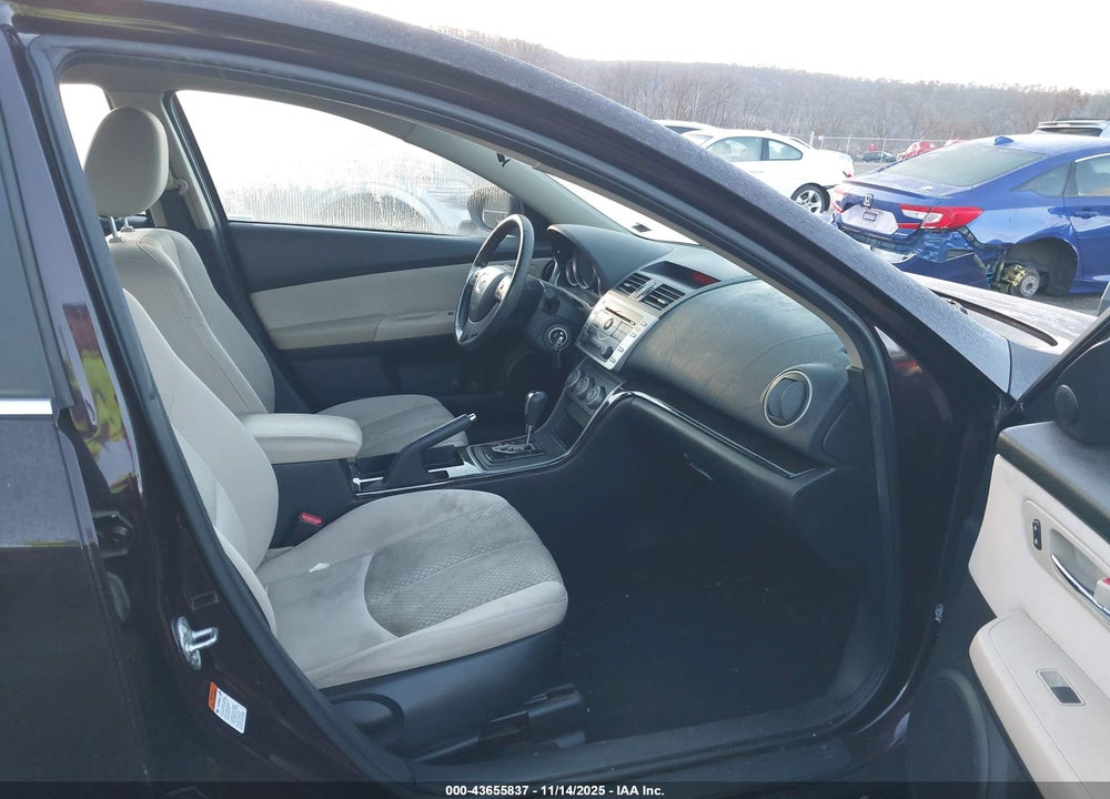 2011 MAZDA 6 I TOURING VIN: 1YVHZ8CH3B5M30016