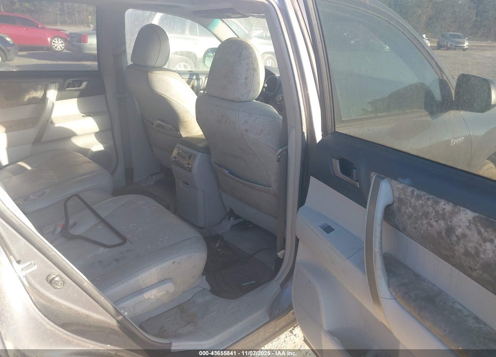 2010 TOYOTA HIGHLANDER SE V6 VIN: 5TDJK3EHXAS031933
