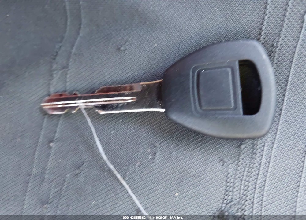 2000 HONDA ACCORD 2.3 SE VIN: JHMCG5674YC005141