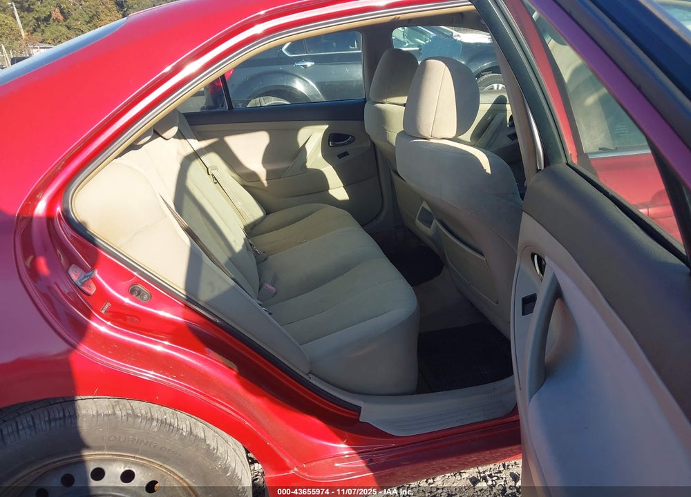 2009 TOYOTA CAMRY LE VIN: 4T1BE46KX9U401843