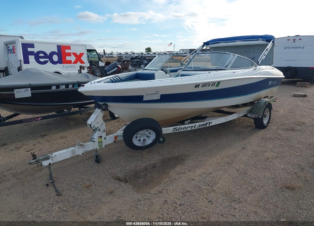1993 LARSON RUNABOUT 19FT VIN: LAR34290F293