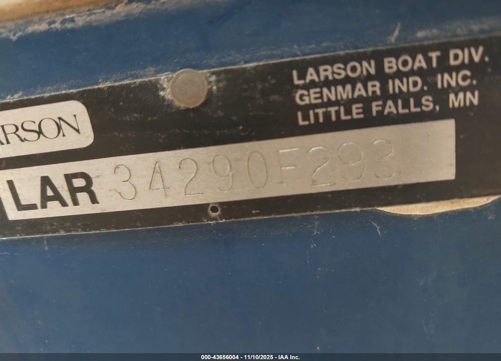 1993 LARSON RUNABOUT 19FT VIN: LAR34290F293