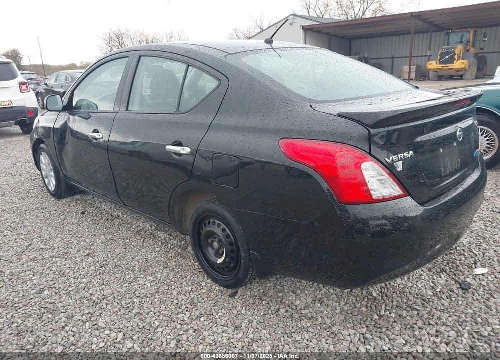 2014 NISSAN VERSA 1.6 SV VIN: 3N1CN7AP5EK447607