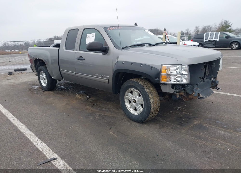 2012 CHEVROLET SILVERADO 1500 LT VIN: 1GCRKSE74CZ306430