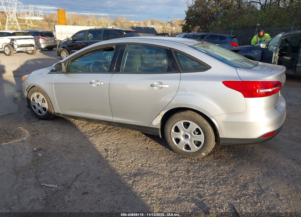 2017 FORD FOCUS S VIN: 1FADP3E27HL321929