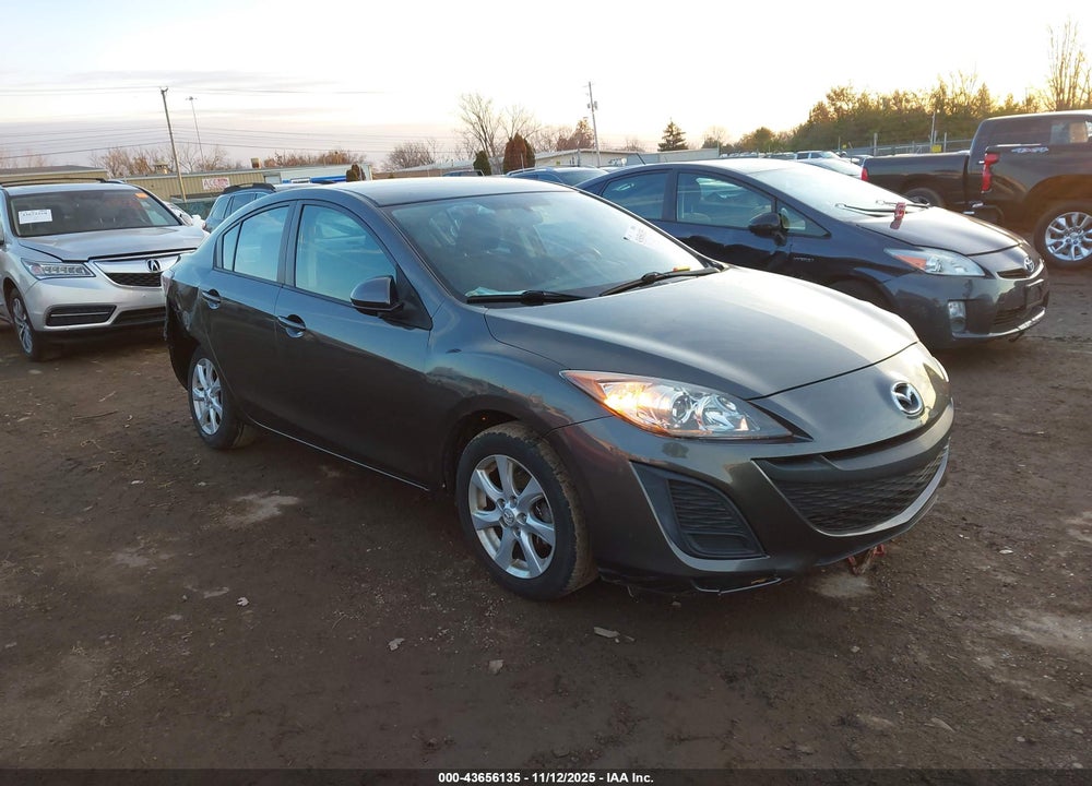 2011 MAZDA 3 I TOURING VIN: JM1BL1VF8B1455632