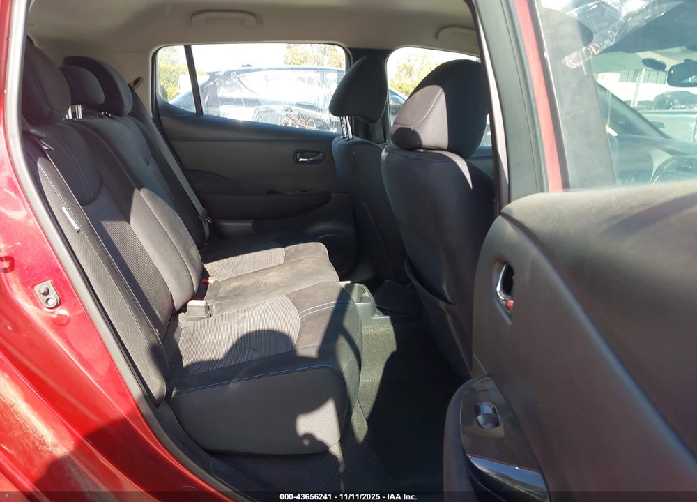2021 NISSAN LEAF SV PLUS 62 KWH VIN: 1N4BZ1CV4MC555295