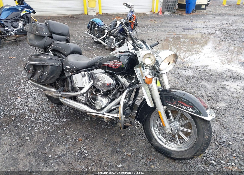 2005 HARLEY-DAVIDSON FLSTCI VIN: 1HD1BWB145Y049068