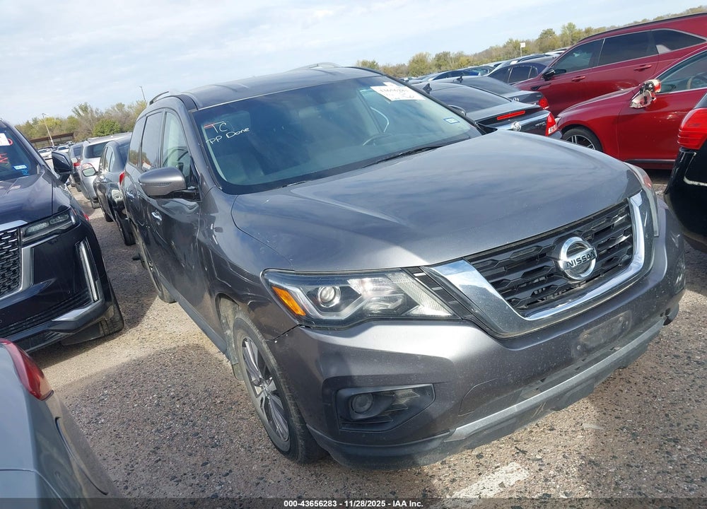 2017 NISSAN PATHFINDER S VIN: 5N1DR2MM1HC695126