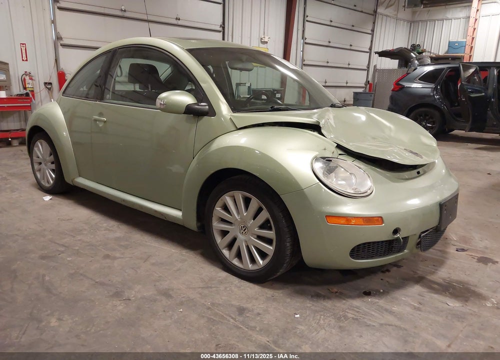 2008 VOLKSWAGEN NEW BEETLE SE VIN: 3VWRW31C88M516869