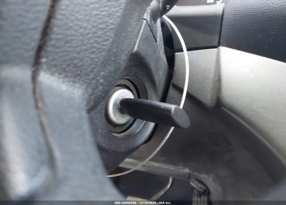 2016 FORD ESCAPE S VIN: 1FMCU0F76GUB38825