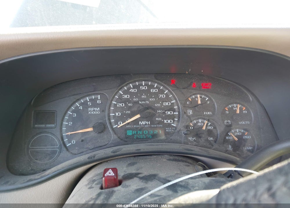 2001 GMC YUKON XL 1500 SLT VIN: 3GKFK16T41G271382