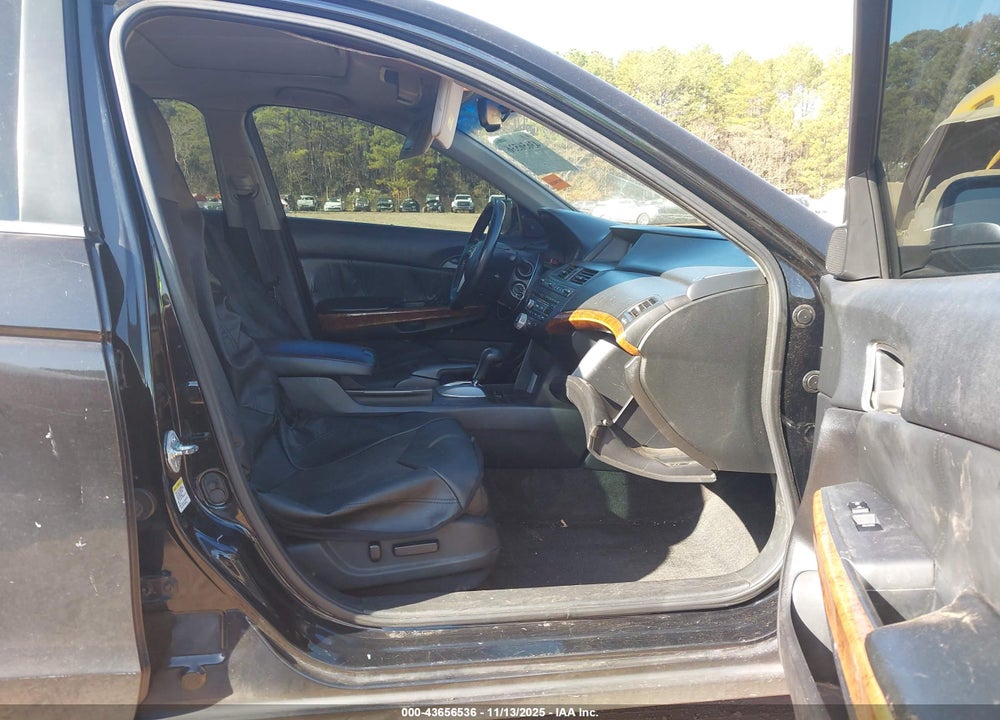 2011 HONDA ACCORD 2.4 EX-L VIN: 1HGCP2F80BA071408